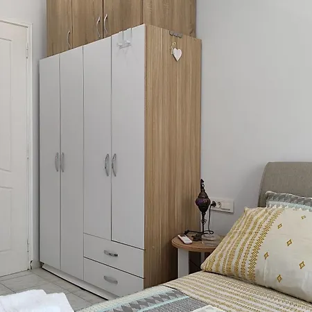 דירה Cute And Comfy *